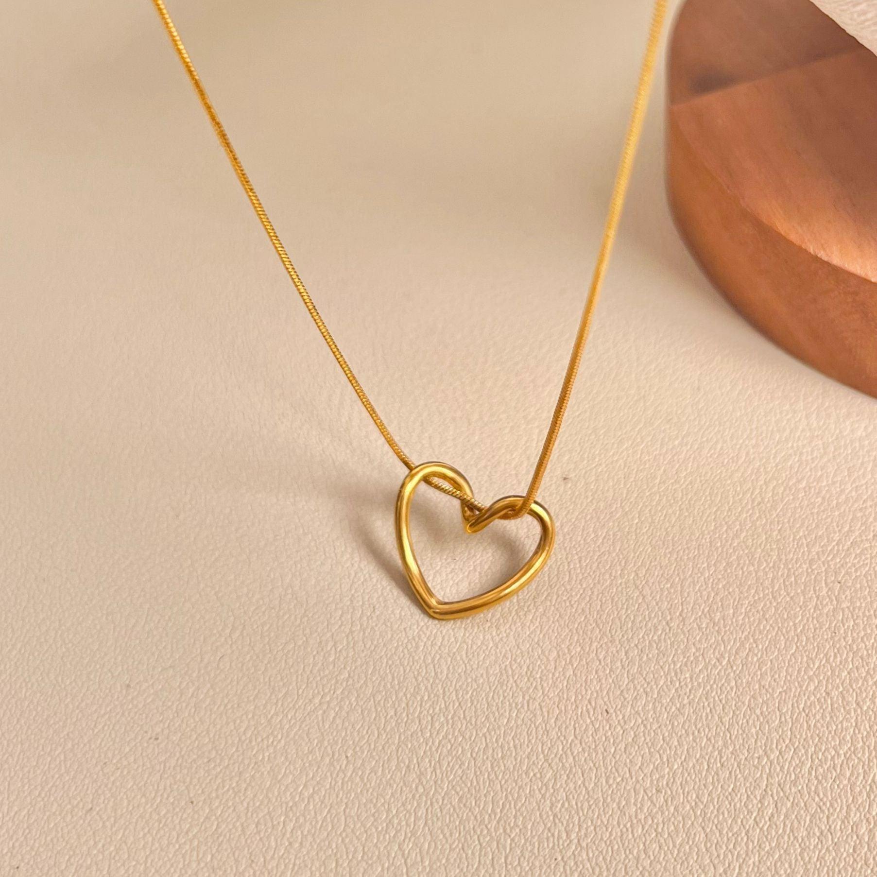 AŞK DÜĞÜMLÜ KALP KOLYE - KEHVAN