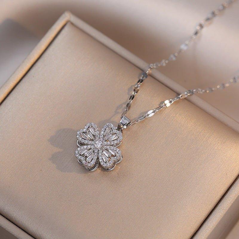 Dönen Yonca Kolye - KEHVAN